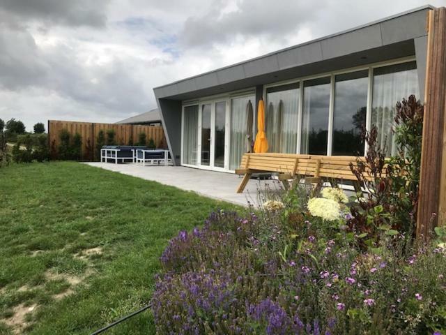 Hoeve Oude Tol Zuidzande Bagian luar foto
